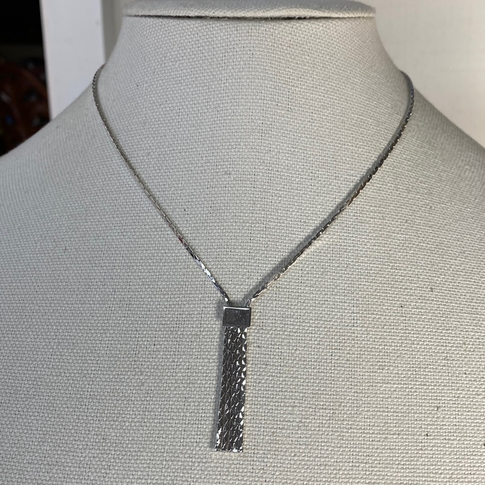 Petite and dainty silvertone Avon necklace